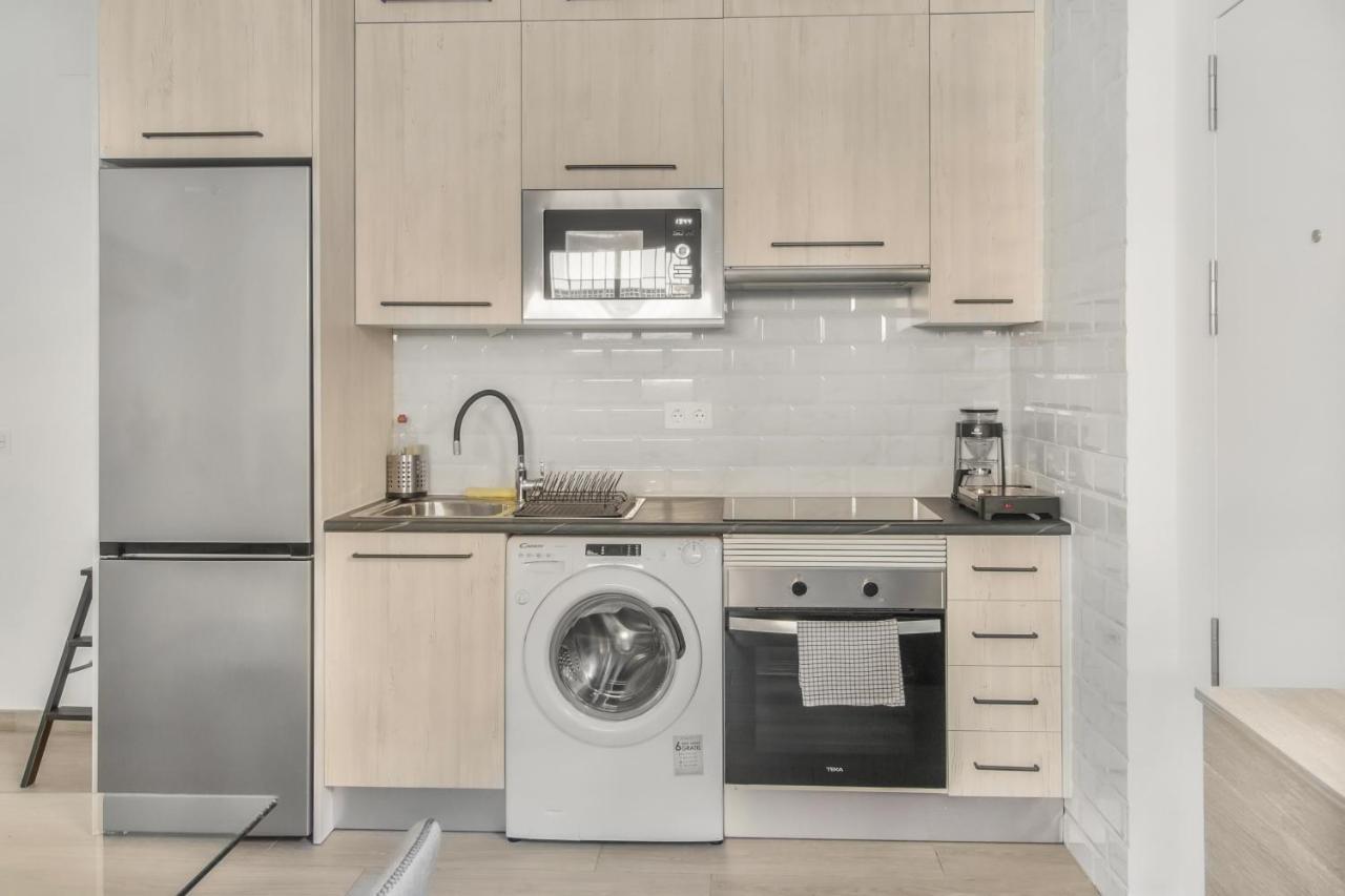 The Million Street Apartment Малага Екстериор снимка